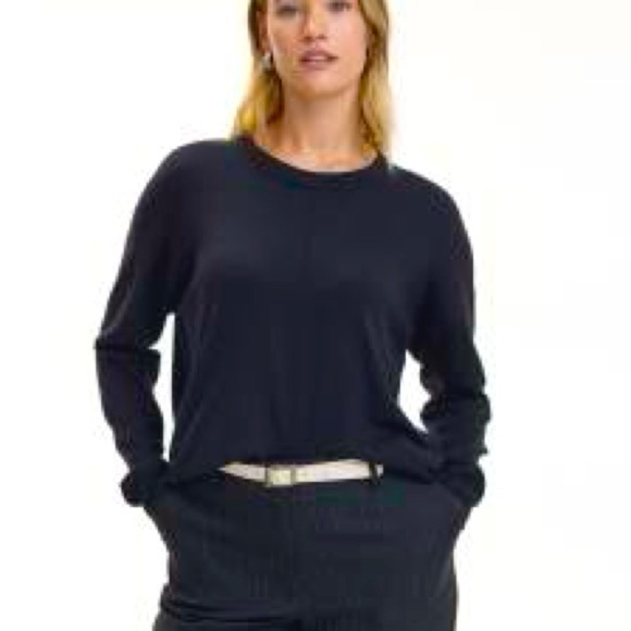 Reitmans oval neck sweater- size XS - Picture 1 of 8